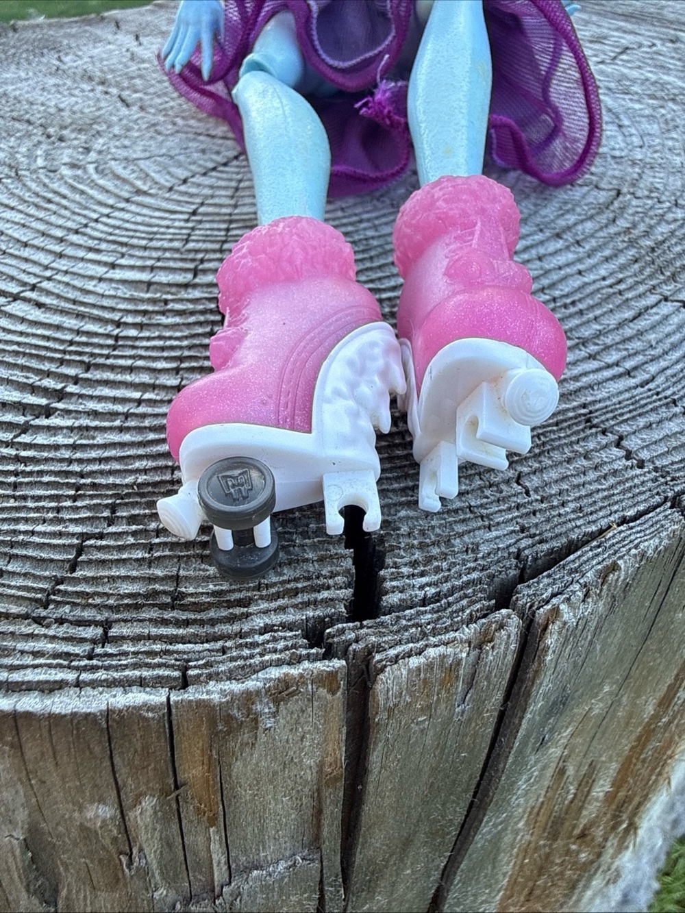 Mattel Monster High Abbey Abominable Skultimate Roller Maze doll. - Picture 9 of 10